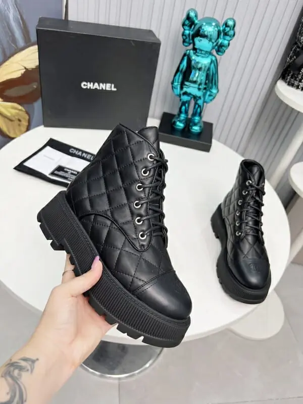 chanel bottes pour femme s_12451162